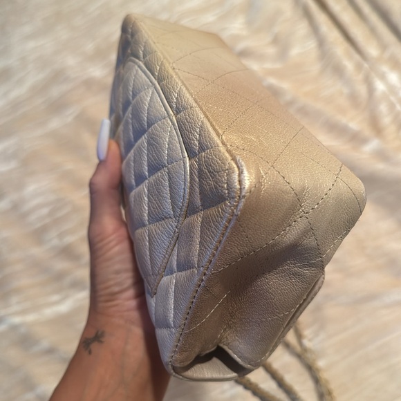 Absolutely stunning Chanelbag gold ombré , gold sparkle specs - Picture 9 of 13